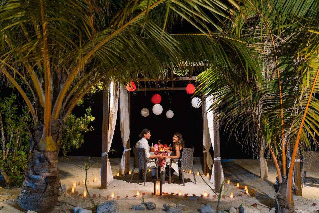Velana Beach Hotel Maldives Maafushi Ngoại thất bức ảnh