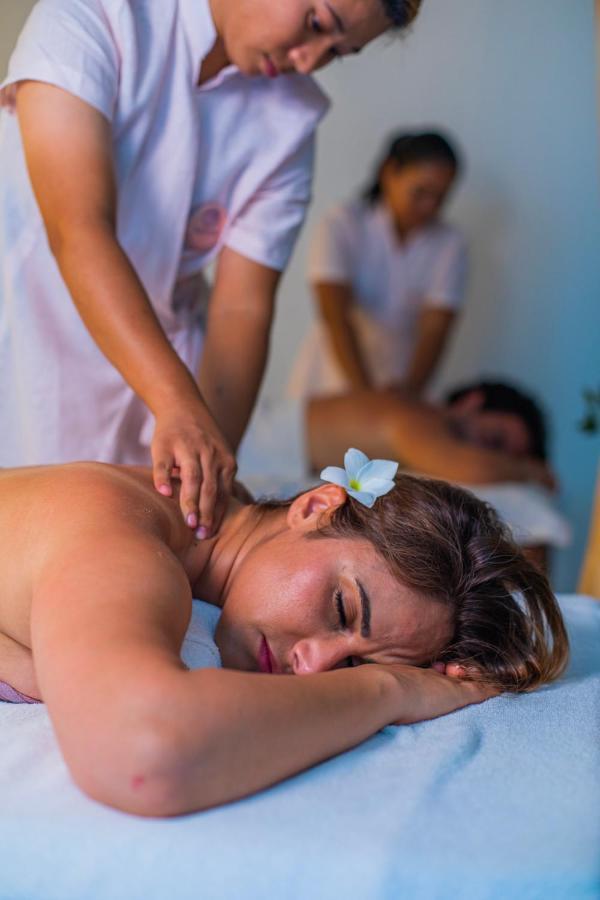 Velana Beach Hotel Maldives Maafushi Ngoại thất bức ảnh