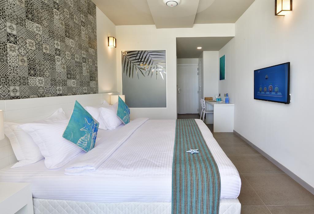 Velana Beach Hotel Maldives Maafushi Ngoại thất bức ảnh
