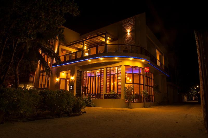 Velana Beach Hotel Maldives Maafushi Ngoại thất bức ảnh